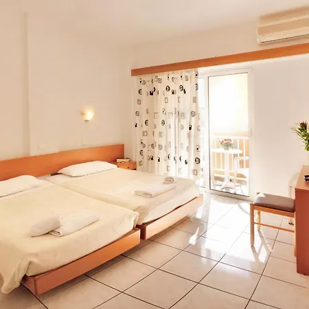 Hotel Carina