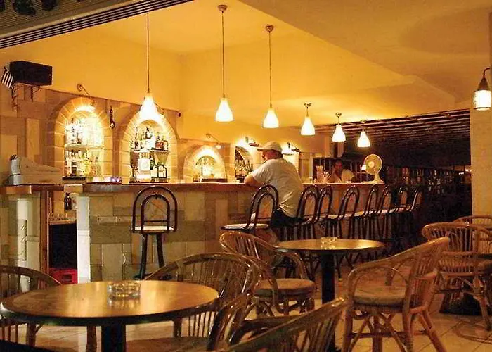 Szálloda Carina Rhodes City