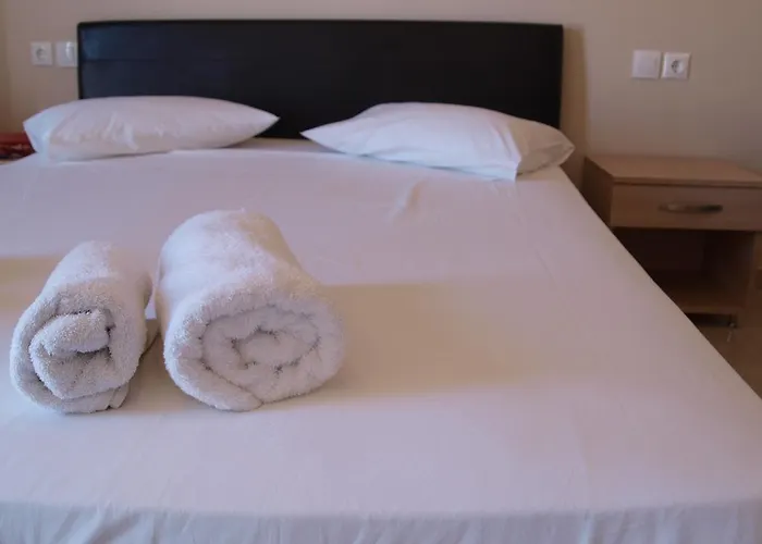 Carina 2* Rhodes City