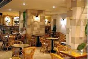 Carina ホテル Rhodes City