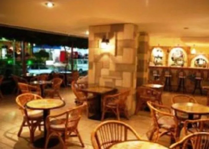 Carina 2* Rhodes City